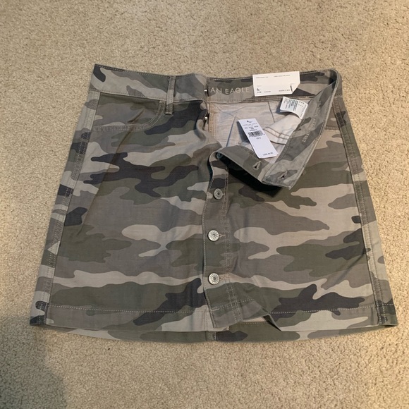 American Eagle Camo Skirt - Picture 5 of 5